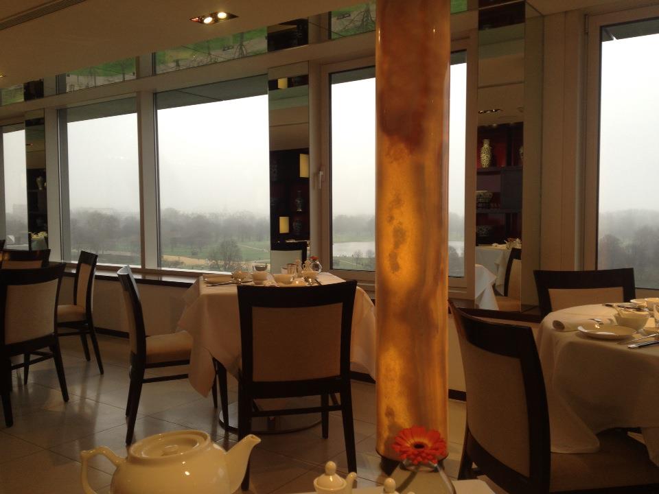 Min Jiang Restaurant decor